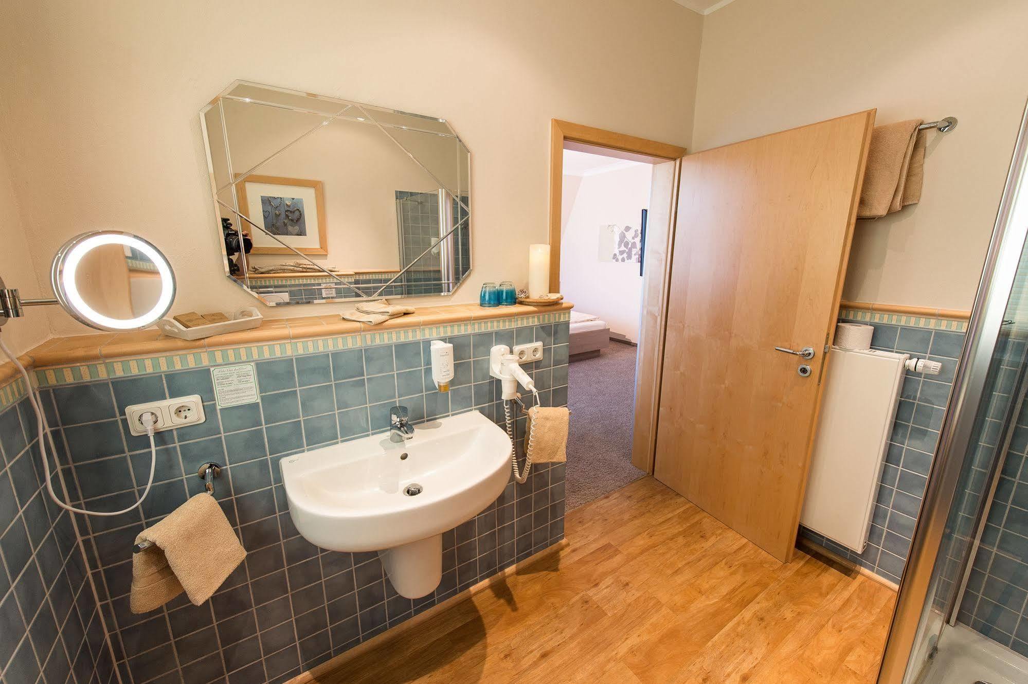 Hotel Muschelgrund Cuxhaven Bagian luar foto